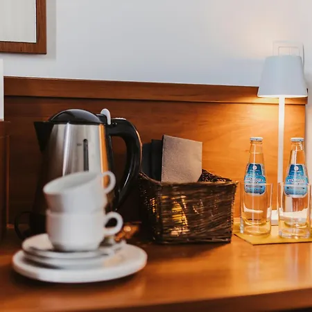 I Restauracja Borowianka 3*
