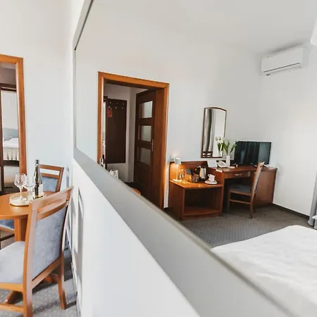 Borowianka 3*