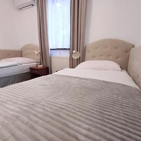 I Restauracja Borowianka 3*