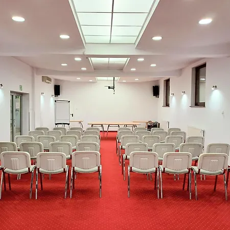 I Restauracja Borowianka 3*