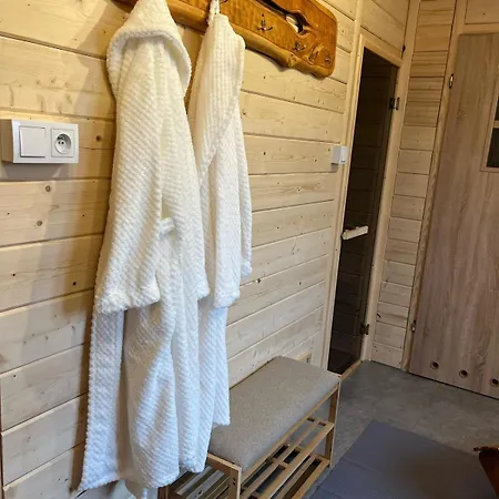 I Restauracja Borowianka 3*