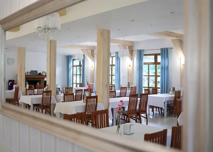 I Restauracja Borowianka Hotel 3*