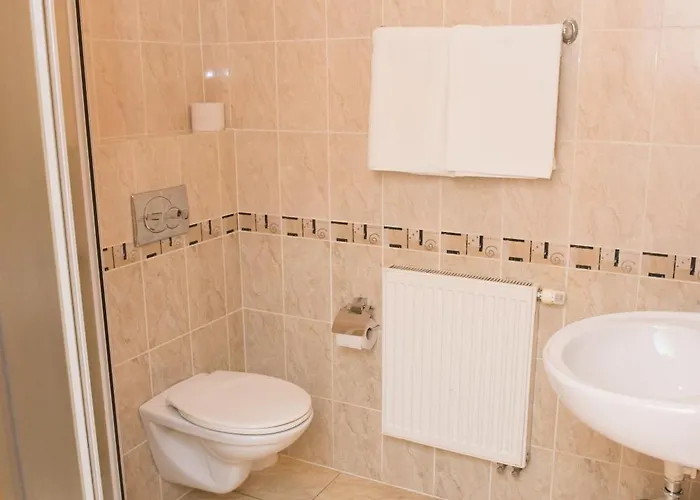 I Restauracja Borowianka Hotel