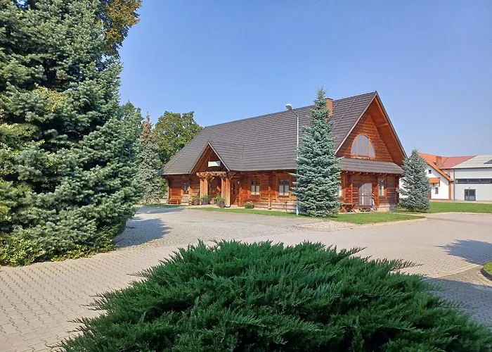 Hotel I Restauracja Borowianka 3*